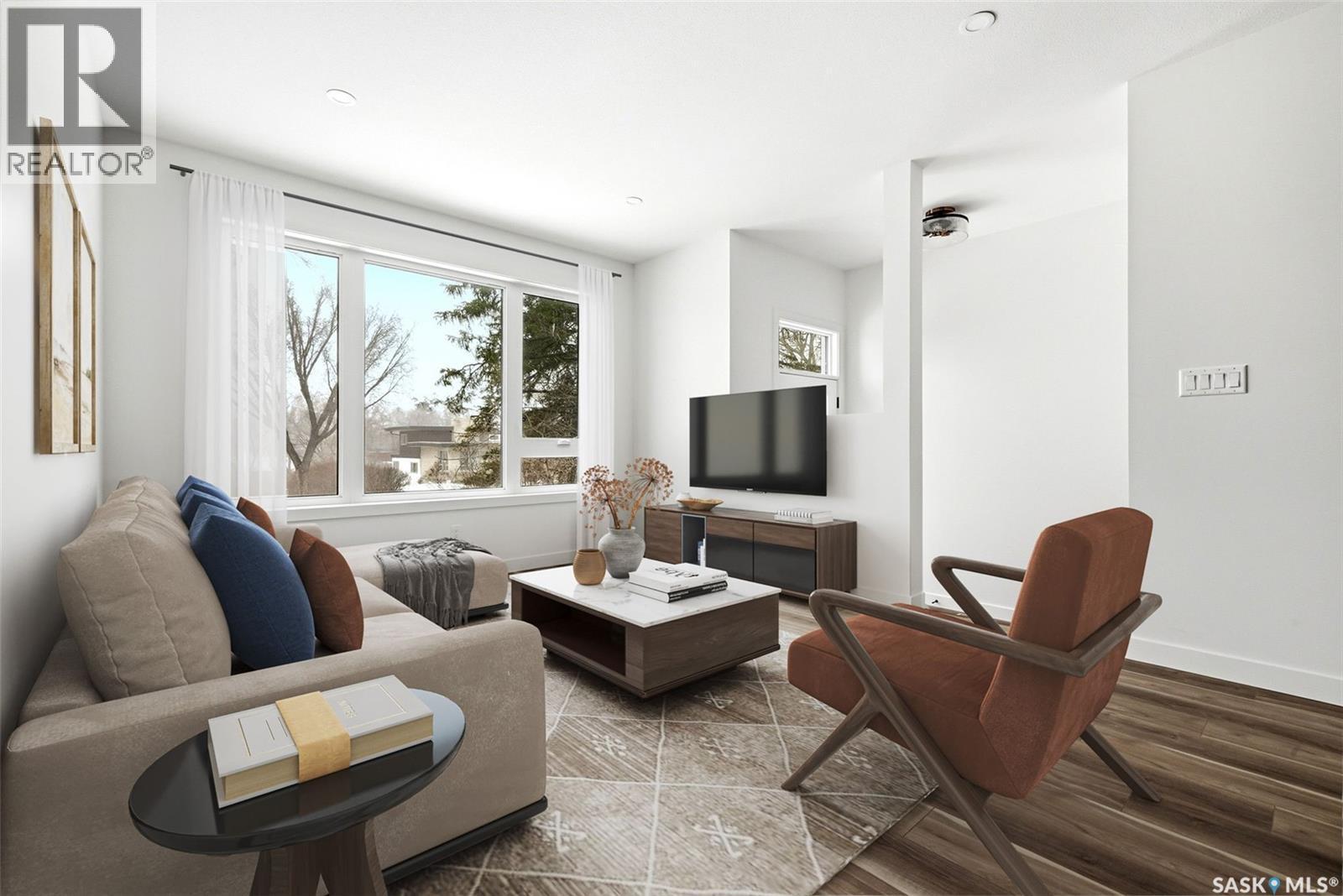 3023 Regina Avenue, Regina, SK - Indoor Photo Showing Living Room