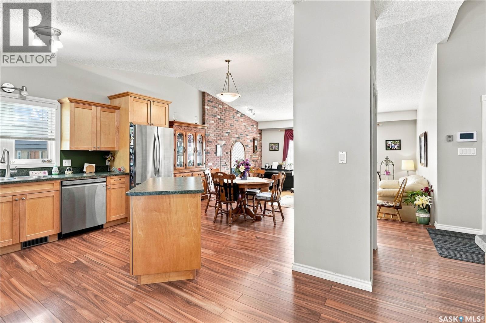 174 Green Meadow Road, Regina, SK