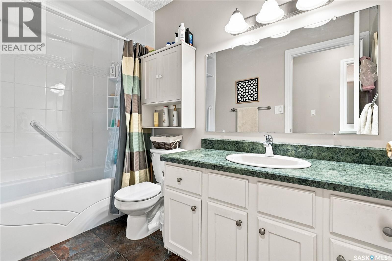 174 Green Meadow Road, Regina, SK