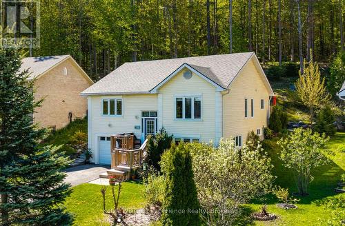 53 THERRIEN COURT  Penetanguishene, ON L9M 1P6
