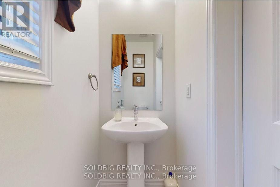 1265 Chee Chee Landing, Milton, ON - Indoor Photo Showing Bathroom