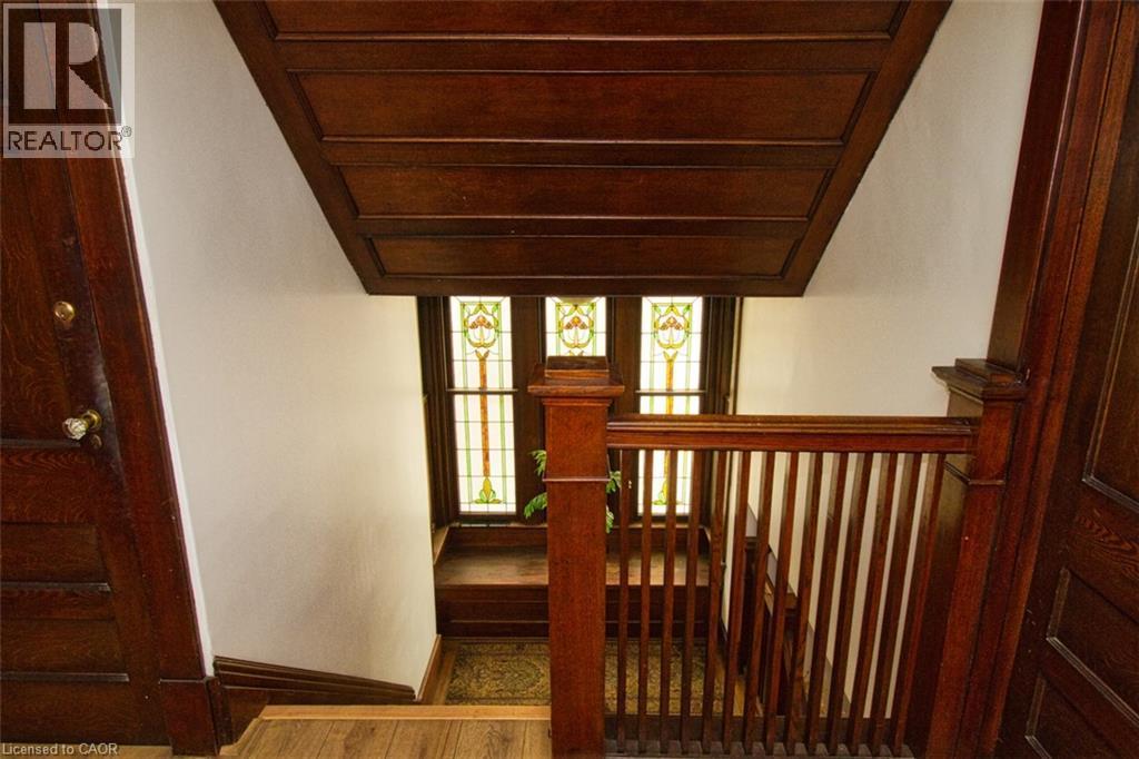 22 Blake Street, Hamilton, ON - Indoor Photo Showing Other Room