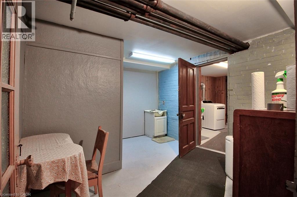 22 Blake Street, Hamilton, ON - Indoor
