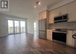 1107 - 105 ONEIDA CRESCENT Richmond Hill, ON L4B 0H6