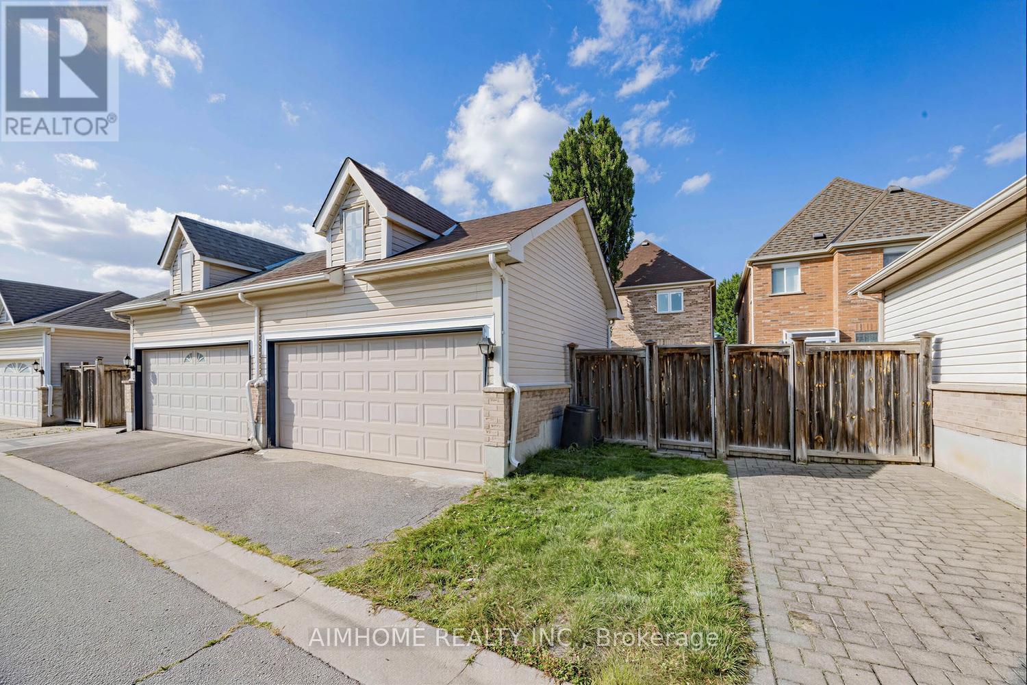 23 Bruce Creek Drive, Markham, ON - Outdoor