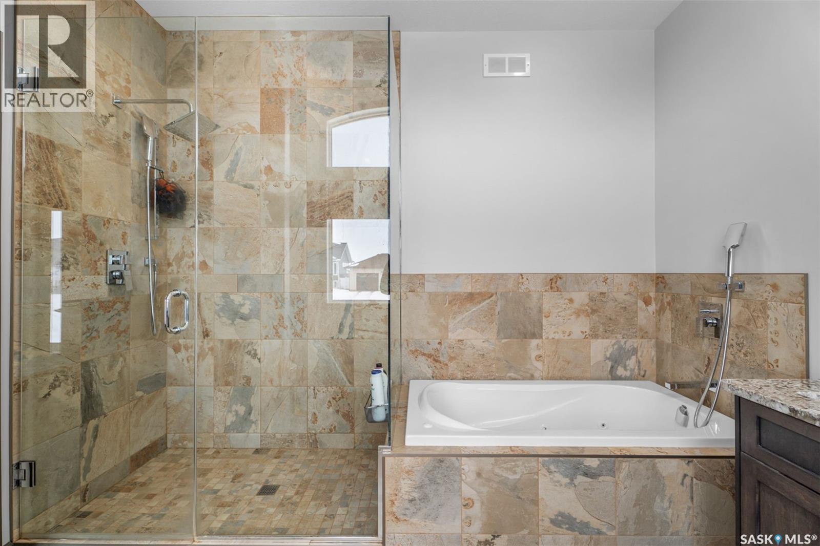 503 8Th Avenue E, Watrous, SK - Indoor Photo Showing Bathroom