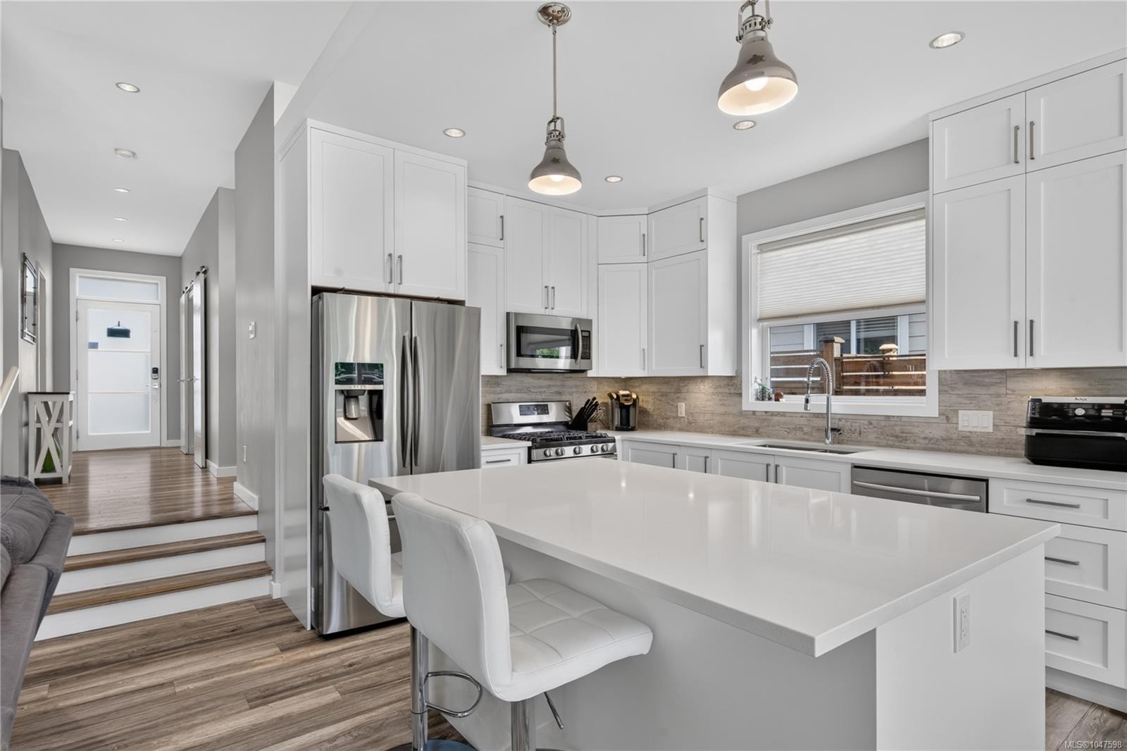 923 Randall Pl, Langford, BC