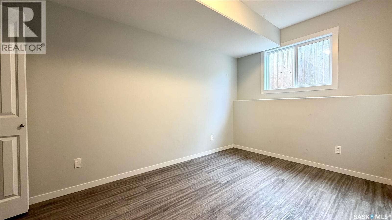 215 V Avenue N, Saskatoon, SK - Indoor Photo Showing Other Room