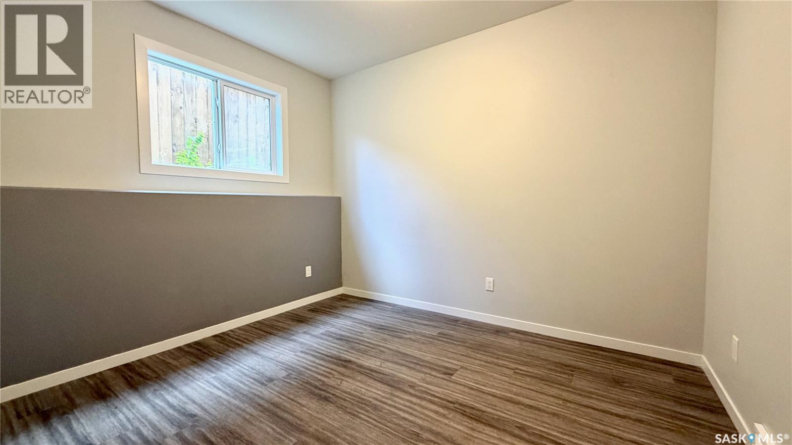 215 V Avenue N, Saskatoon, SK - Indoor Photo Showing Other Room