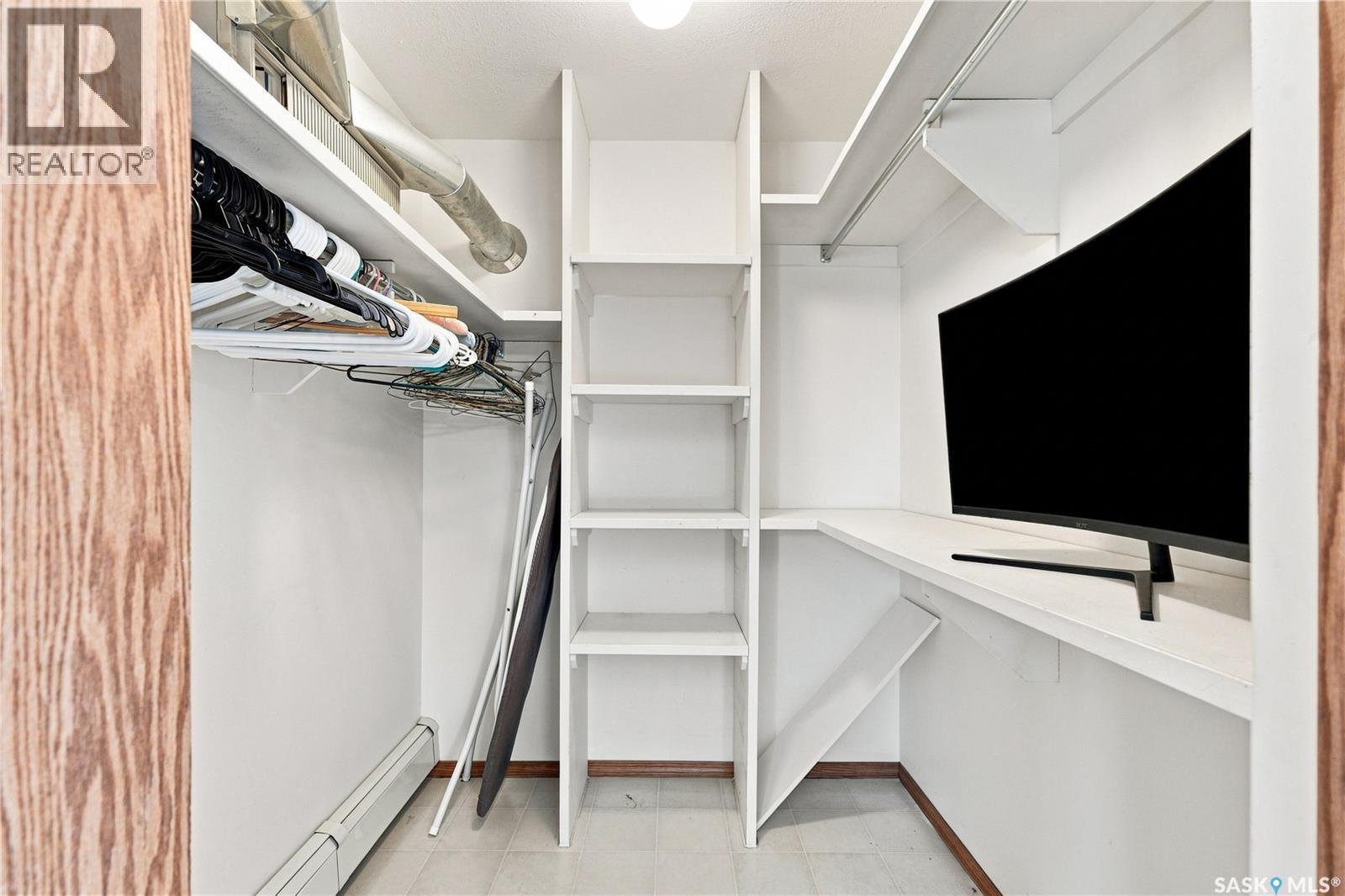 308 115 Keevil Crescent, Saskatoon, SK - Indoor With Storage