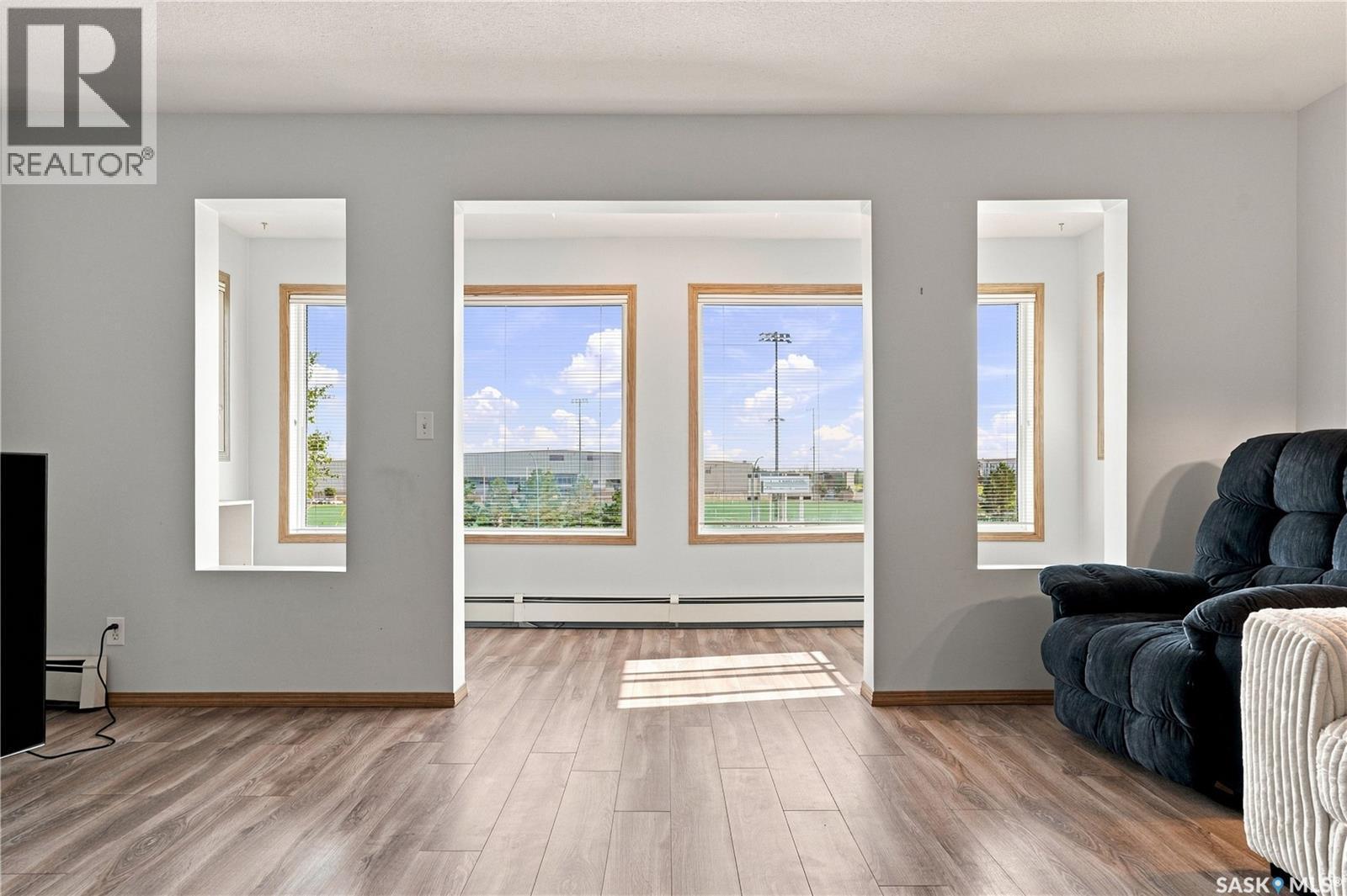 308 115 Keevil Crescent, Saskatoon, SK - Indoor