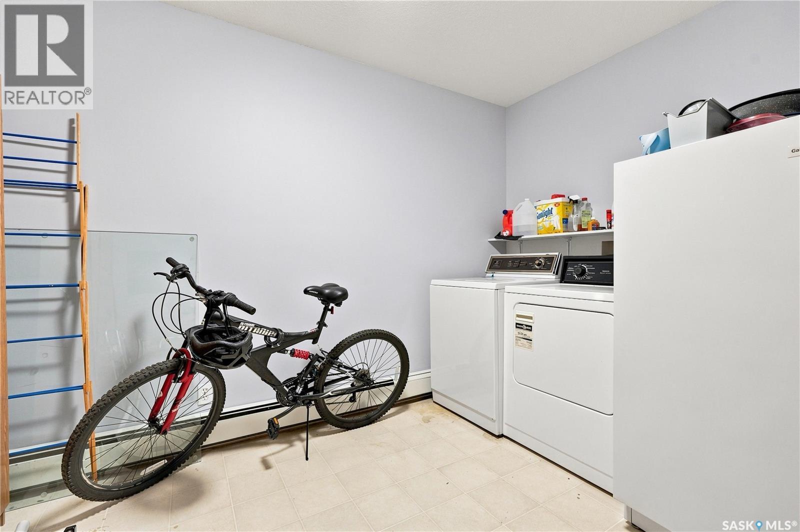308 115 Keevil Crescent, Saskatoon, SK - Indoor Photo Showing Laundry Room