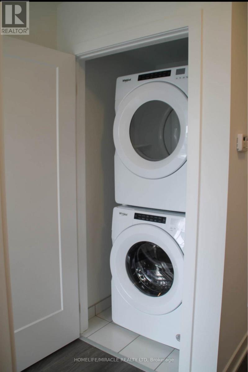 48 Alpine Symphony Path, Oshawa, ON - Indoor Photo Showing Laundry Room