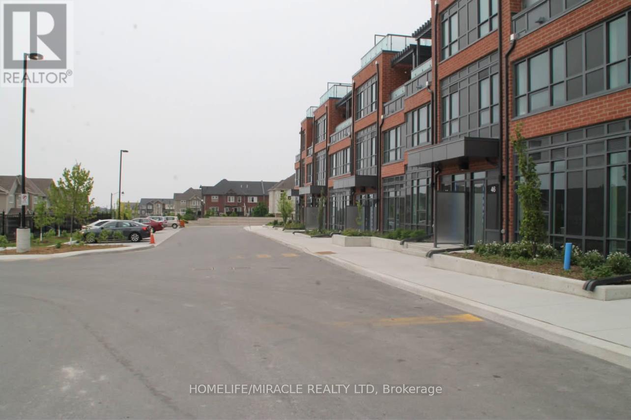 48 Alpine Symphony Path, Oshawa, ON - Outdoor