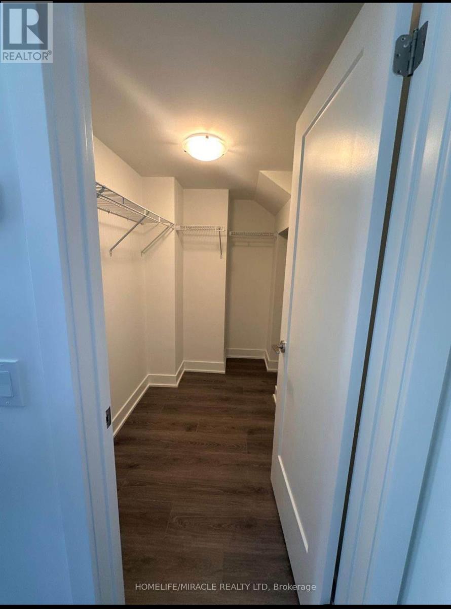 48 Alpine Symphony Path, Oshawa, ON - Indoor