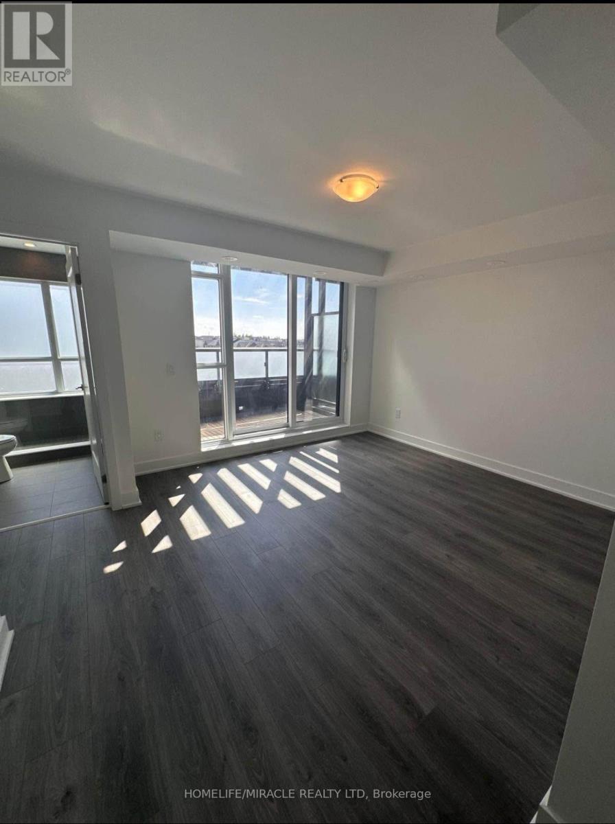48 Alpine Symphony Path, Oshawa, ON - Indoor Photo Showing Other Room