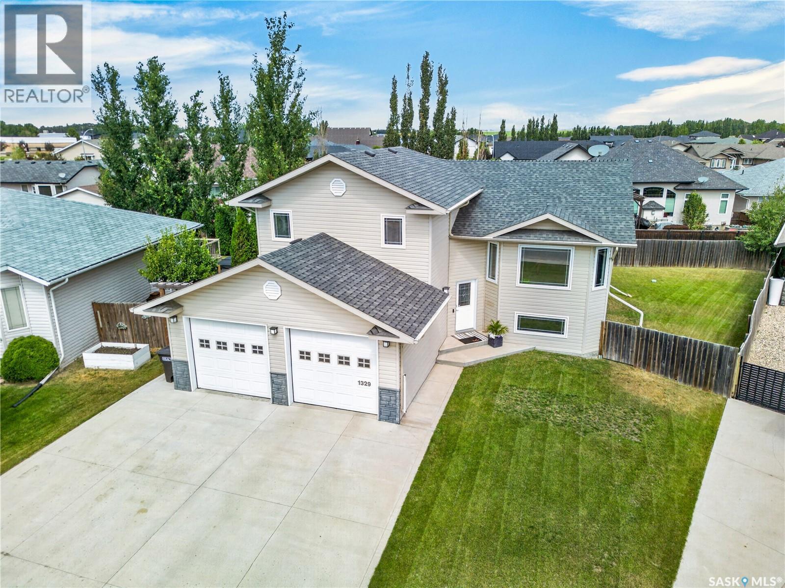 1329 Heidgerken Crescent, Humboldt, SK - Outdoor
