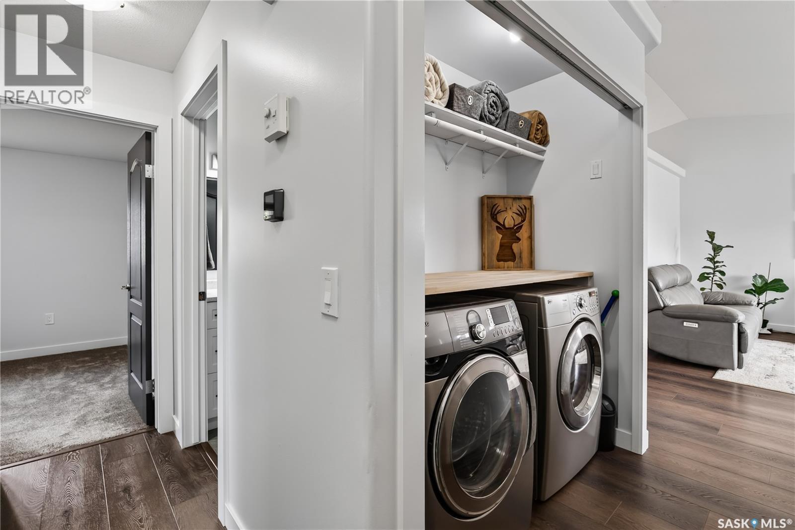 1329 Heidgerken Crescent, Humboldt, SK - Indoor Photo Showing Laundry Room