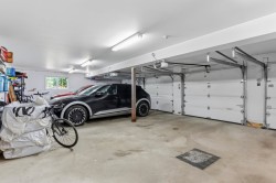 Garage - 