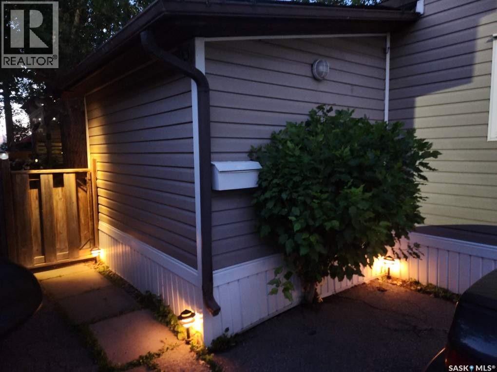 102 219 Grant Street, Saskatoon, SK