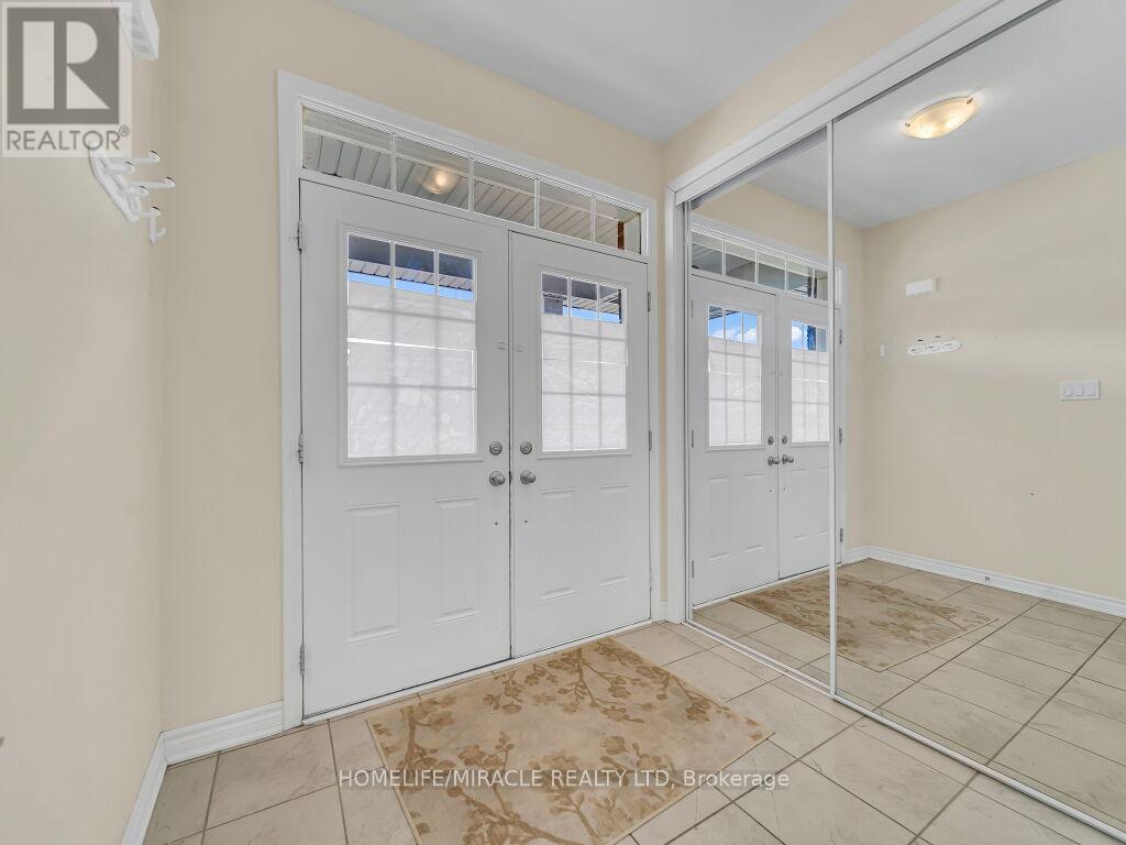 52 Compass Trail, Cambridge, ON - Indoor Photo Showing Other Room