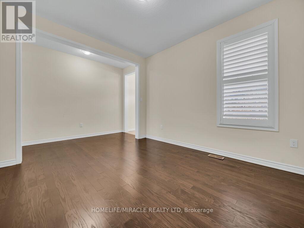 52 Compass Trail, Cambridge, ON - Indoor Photo Showing Other Room
