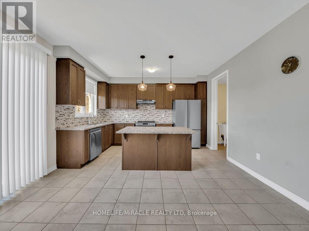 52 Compass Trail, Cambridge, ON - Indoor Photo Showing Kitchen
