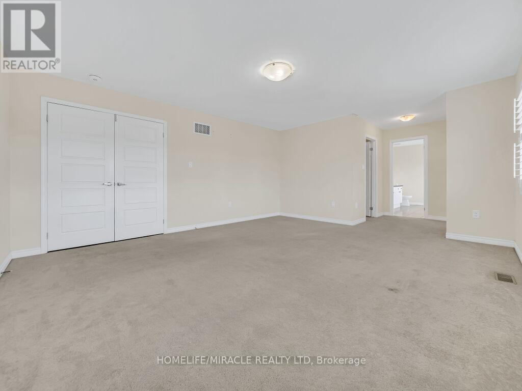 52 Compass Trail, Cambridge, ON - Indoor Photo Showing Other Room