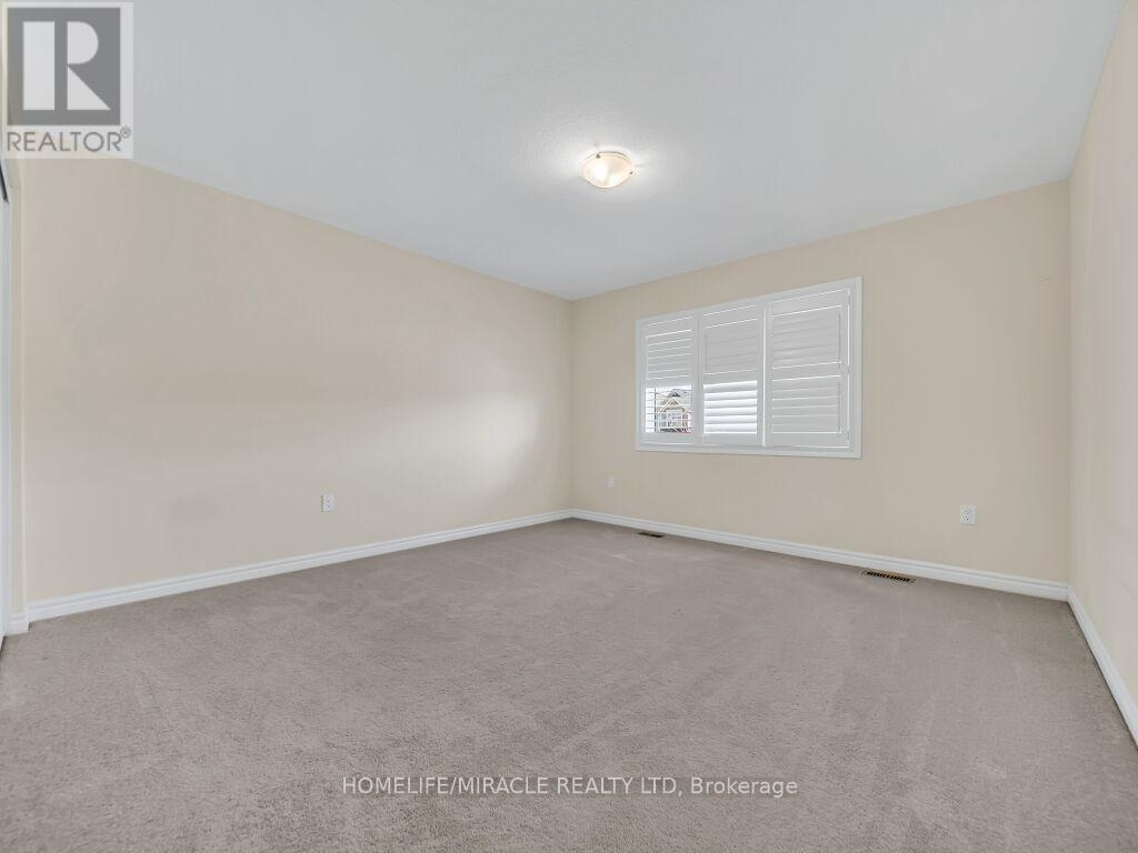 52 Compass Trail, Cambridge, ON - Indoor Photo Showing Other Room