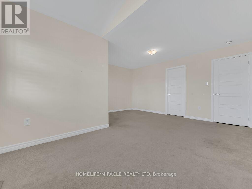 52 Compass Trail, Cambridge, ON - Indoor Photo Showing Other Room