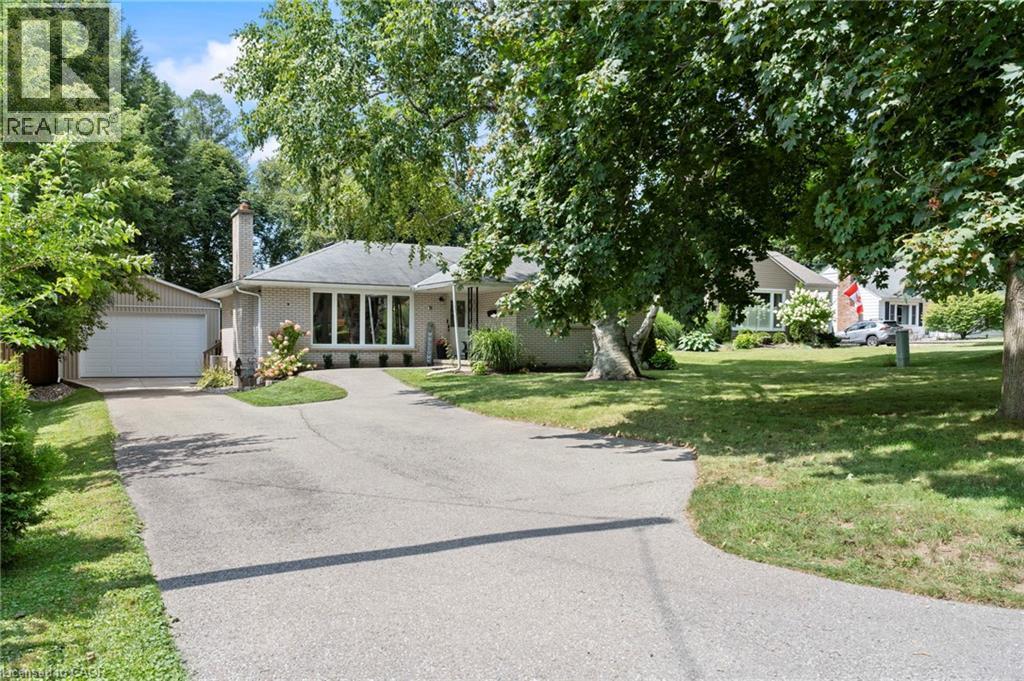 16 Gibson Drive, Simcoe, ON - Outdoor With Facade