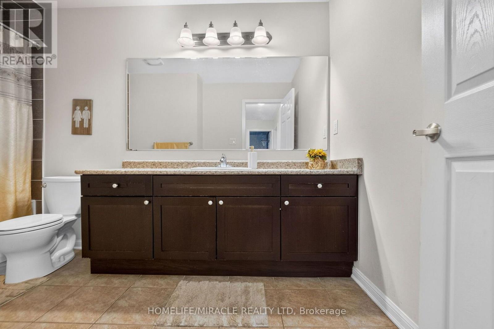 452 Tyrone Crescent, Milton, ON - Indoor Photo Showing Bathroom
