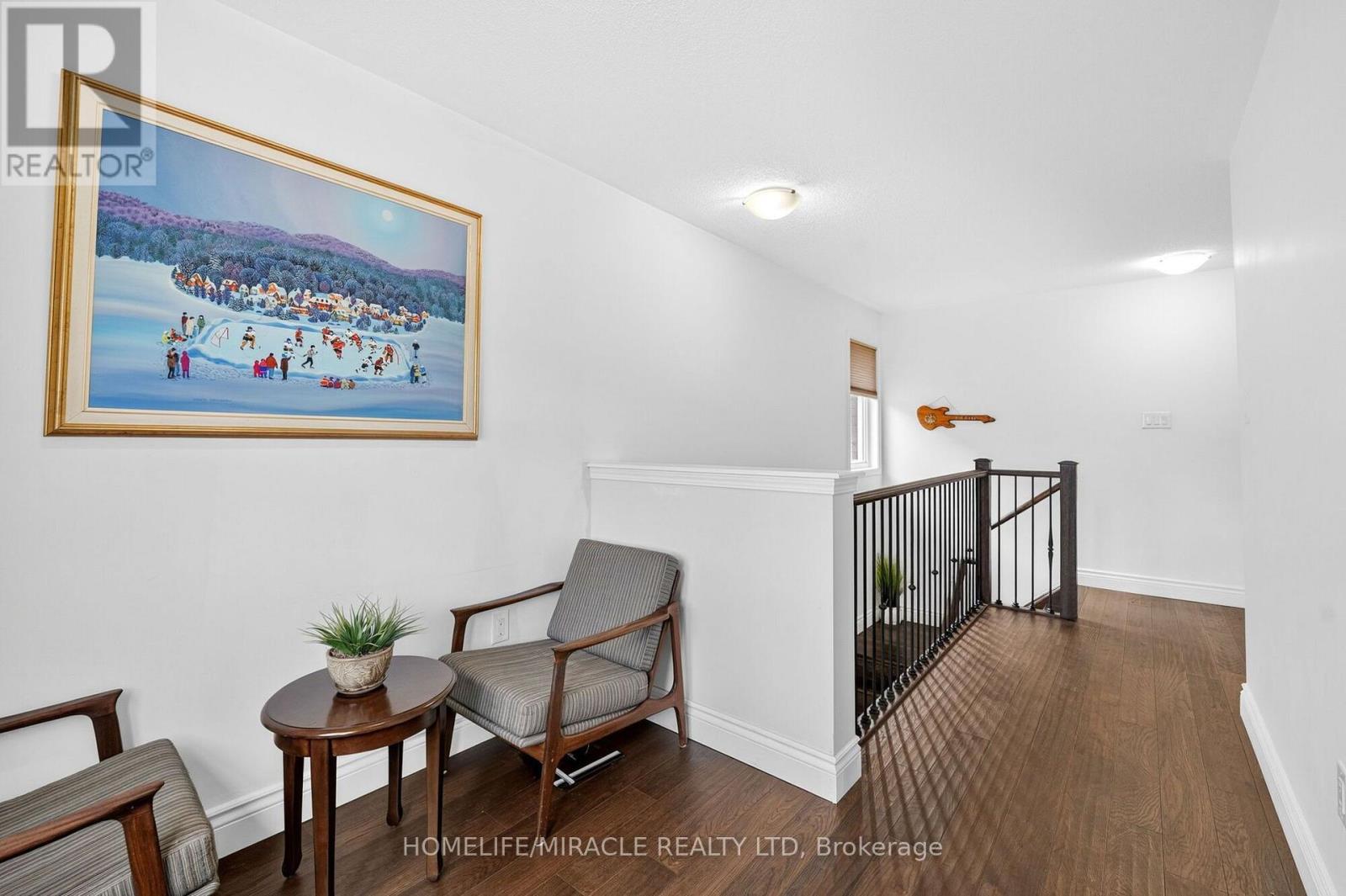 452 Tyrone Crescent, Milton, ON - Indoor Photo Showing Other Room