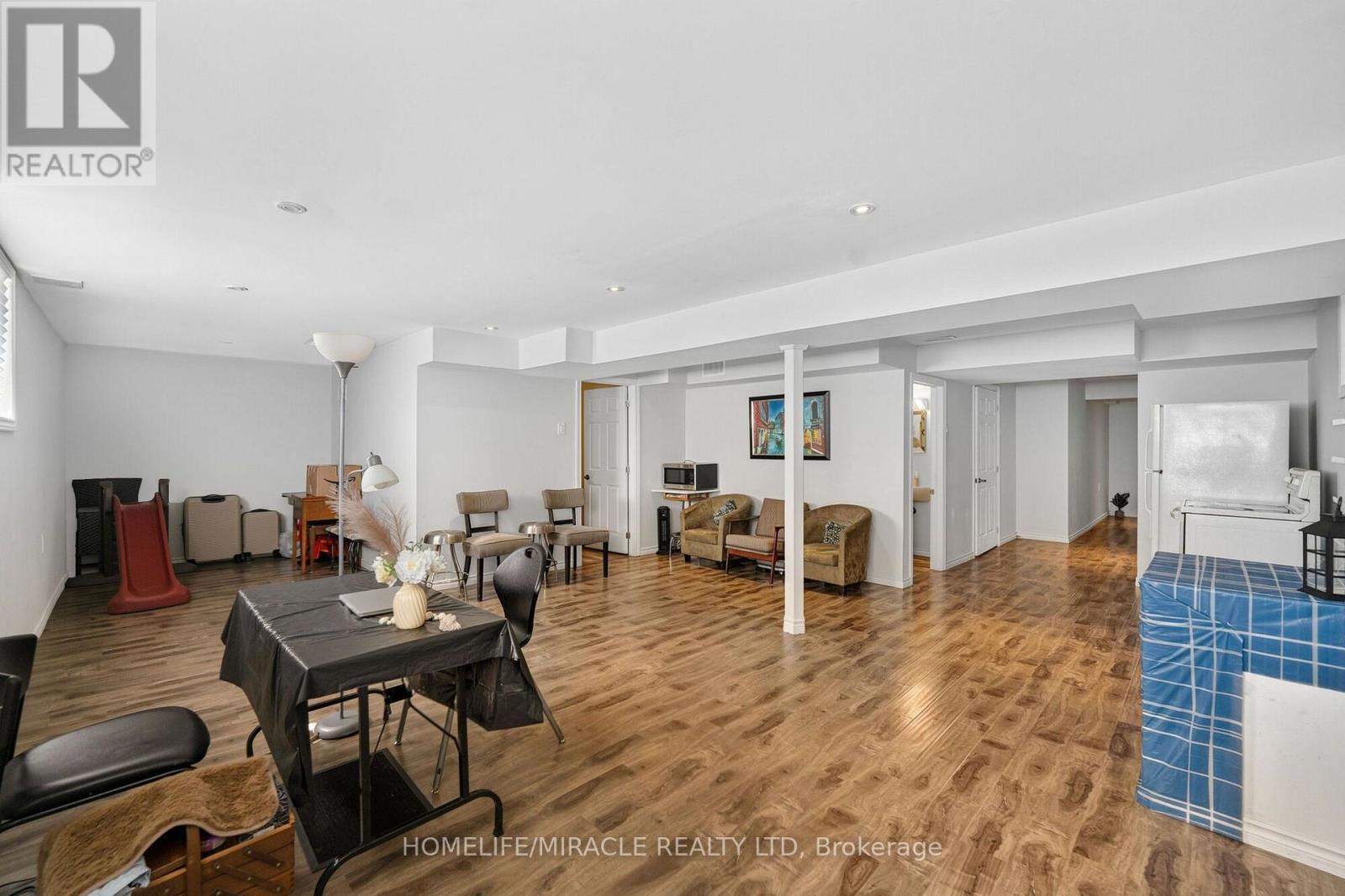 452 Tyrone Crescent, Milton, ON - Indoor