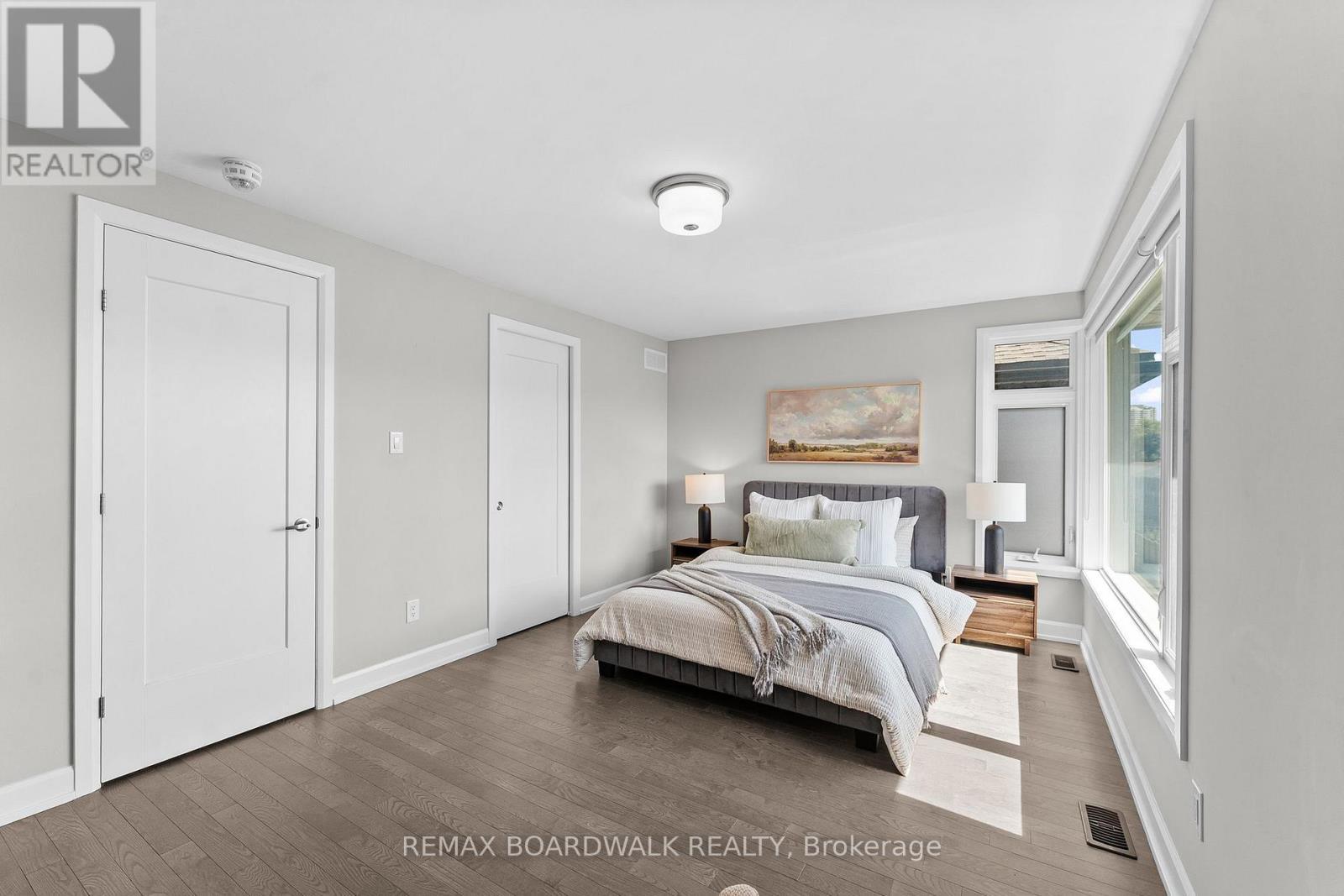 14 Philosopher Private, Ottawa, ON - Indoor Photo Showing Bedroom