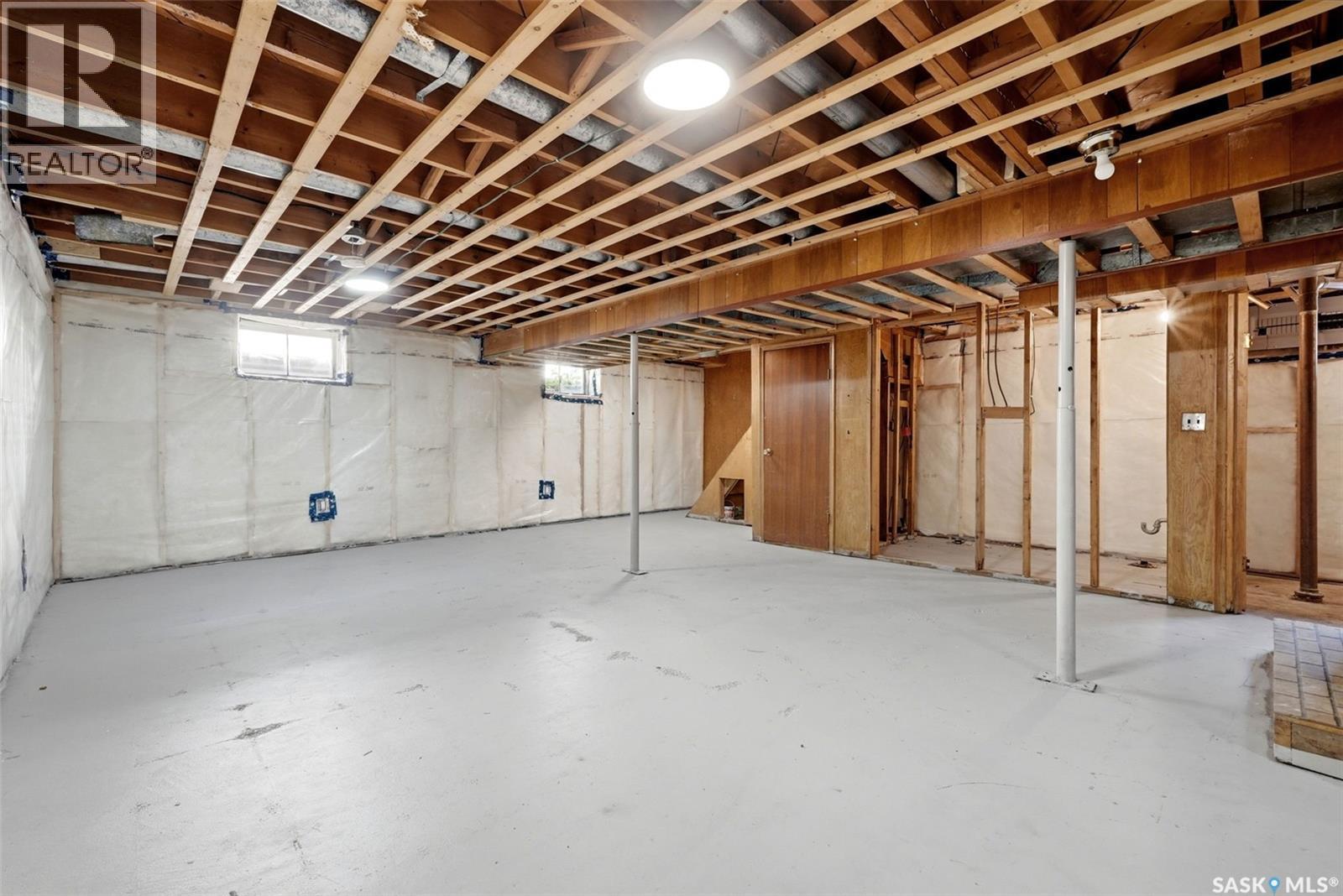 137 Garnet Street, Regina, SK - Indoor Photo Showing Basement