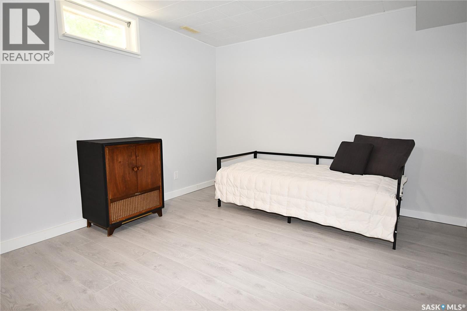 321 1St Avenue N, Big River, SK - Indoor Photo Showing Bedroom