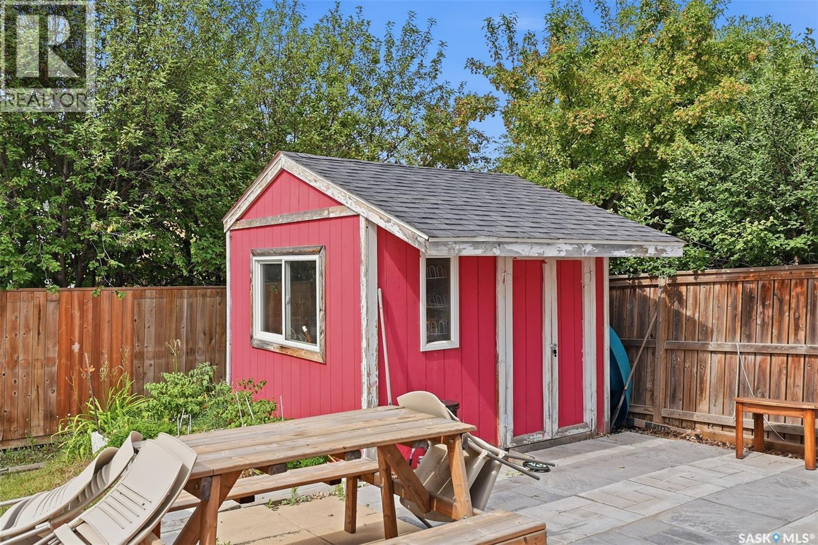 110 Bennion Crescent, Saskatoon, SK - Outdoor With Deck Patio Veranda