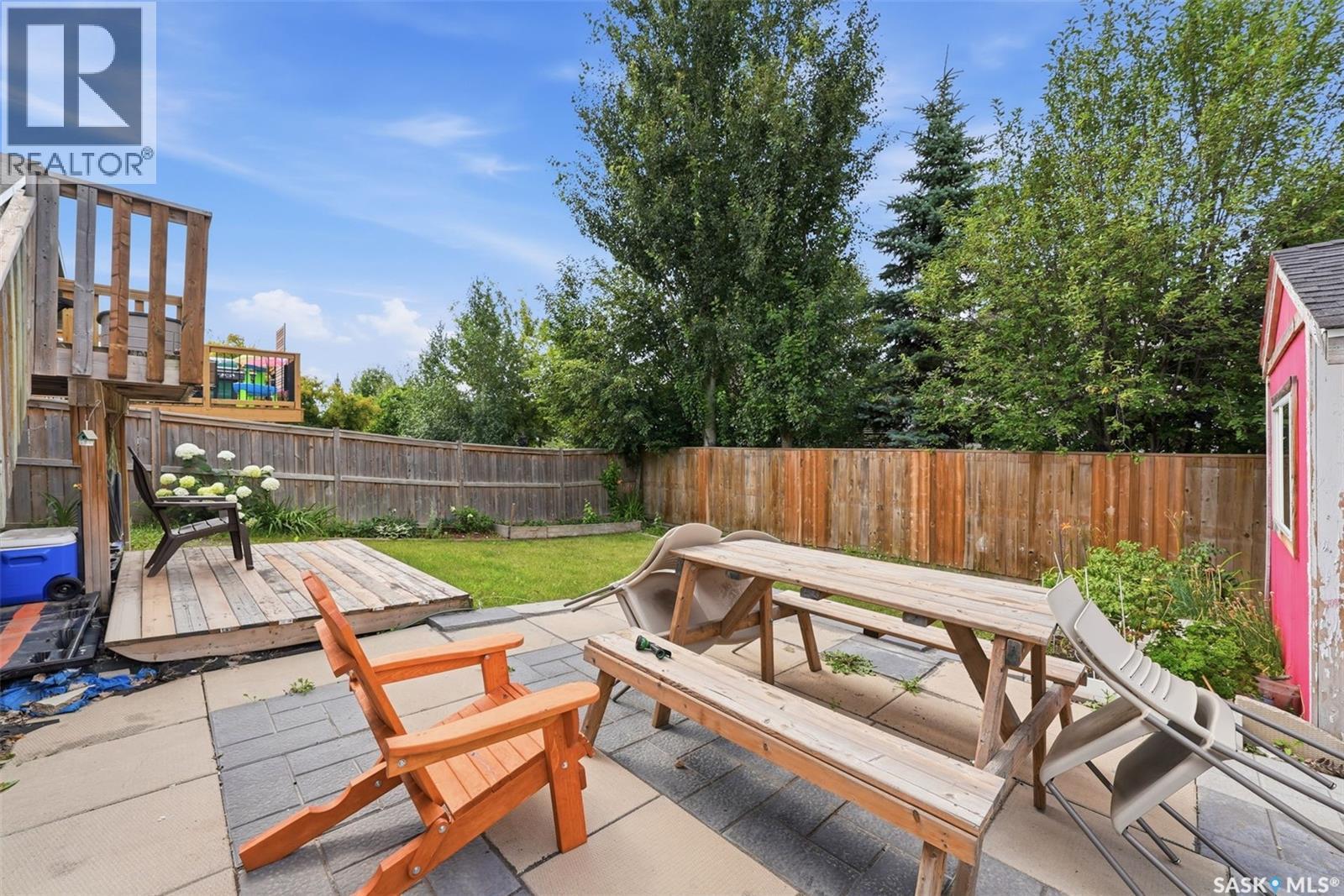 110 Bennion Crescent, Saskatoon, SK - Outdoor With Deck Patio Veranda