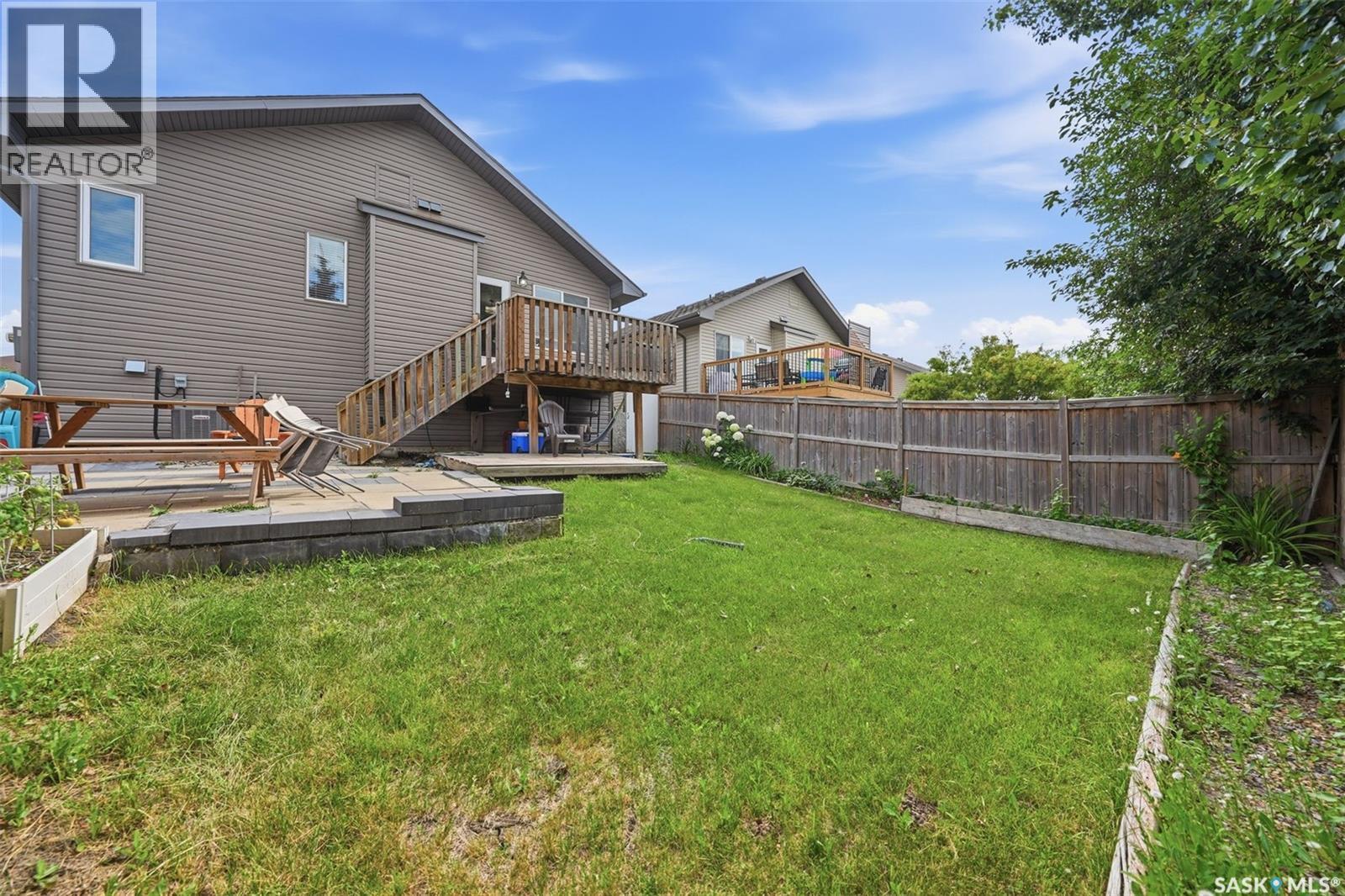 110 Bennion Crescent, Saskatoon, SK - Outdoor With Deck Patio Veranda