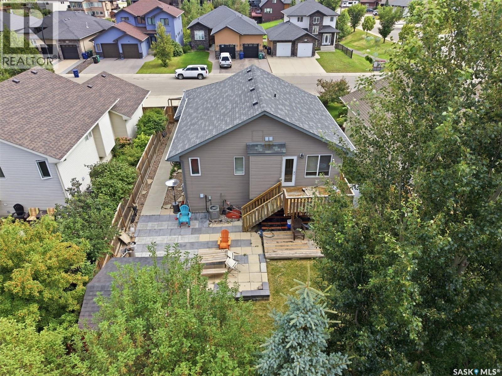 110 Bennion Crescent, Saskatoon, SK - Outdoor