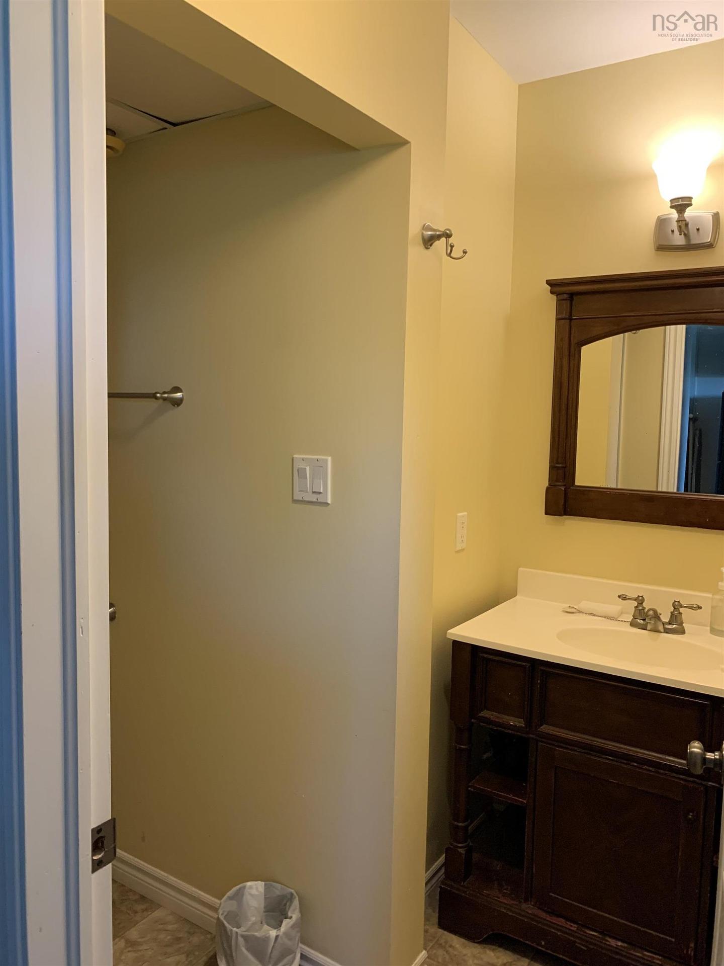 16 Williams Point Road, Antigonish, NS - Indoor Photo Showing Bathroom