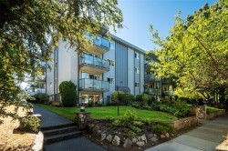 #307-305 Michigan St Victoria, BC V8V 1R6