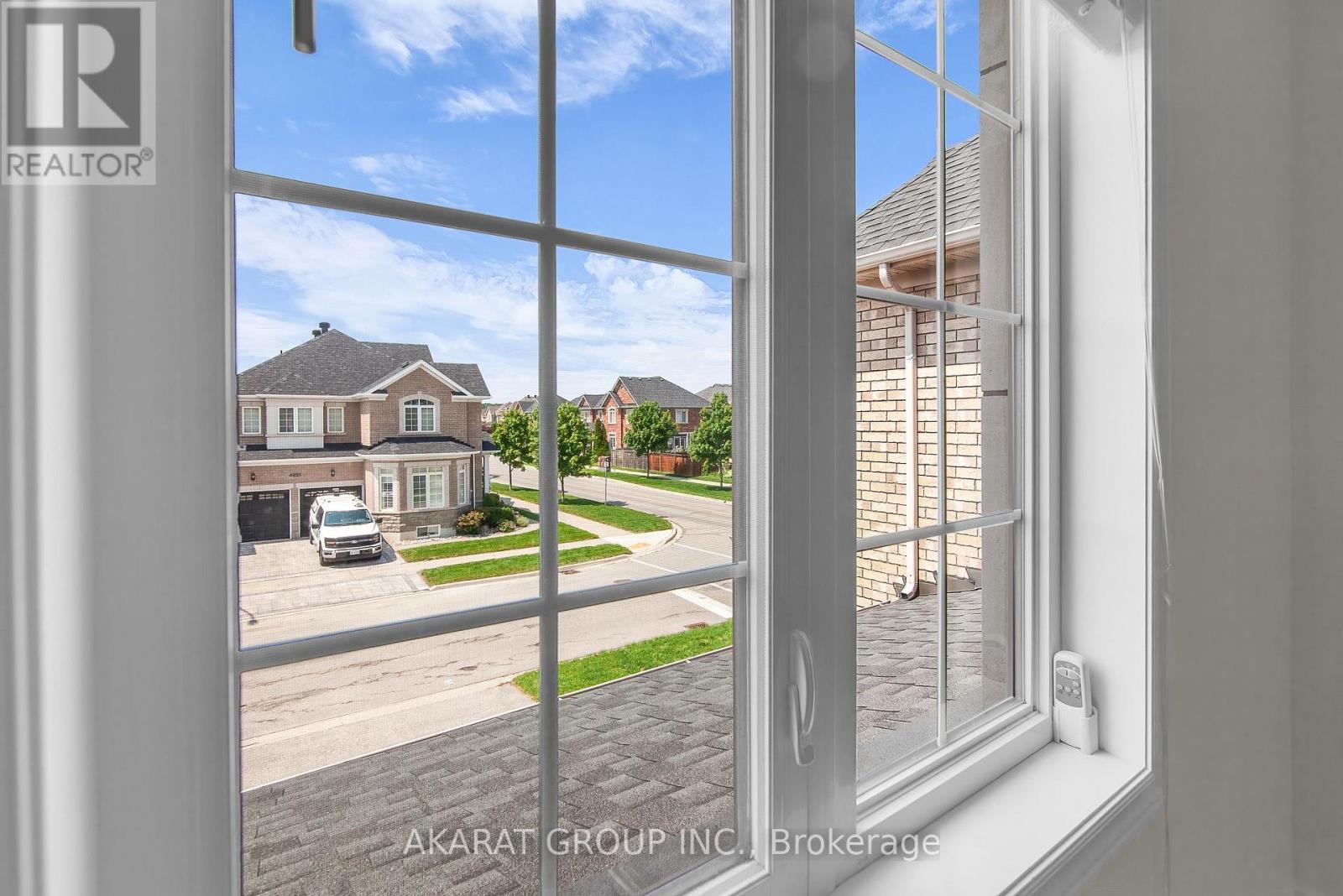 4650 Ethel Road, Burlington, ON - Indoor Photo Showing Other Room