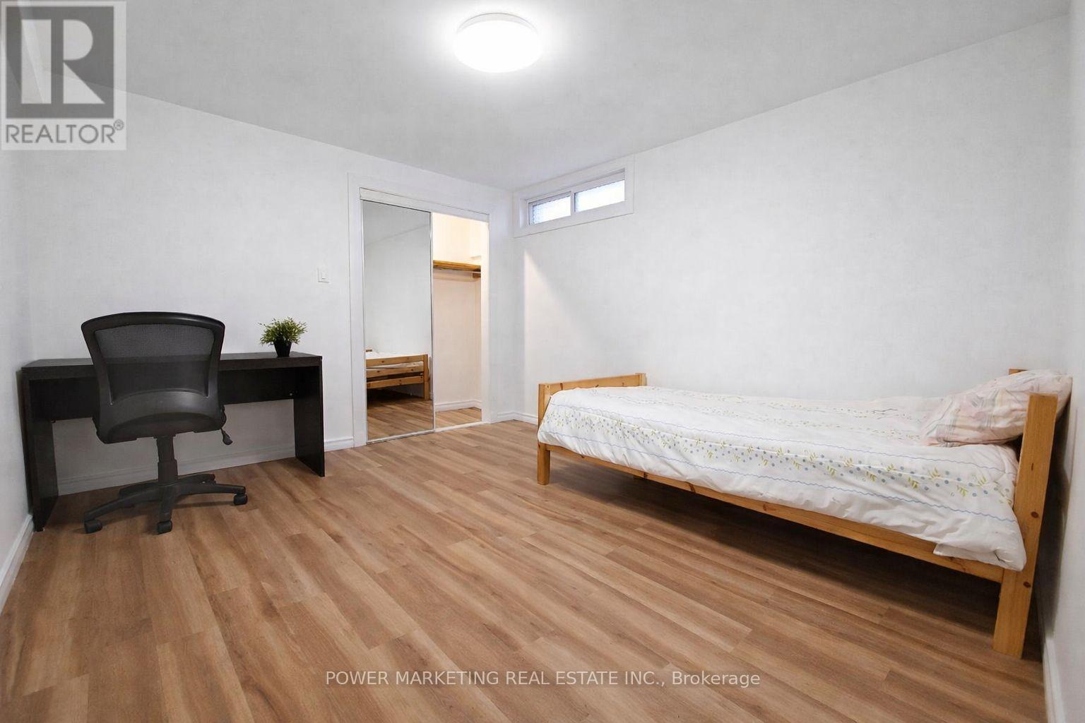29 Taj Court, Ottawa, ON - Indoor Photo Showing Bedroom