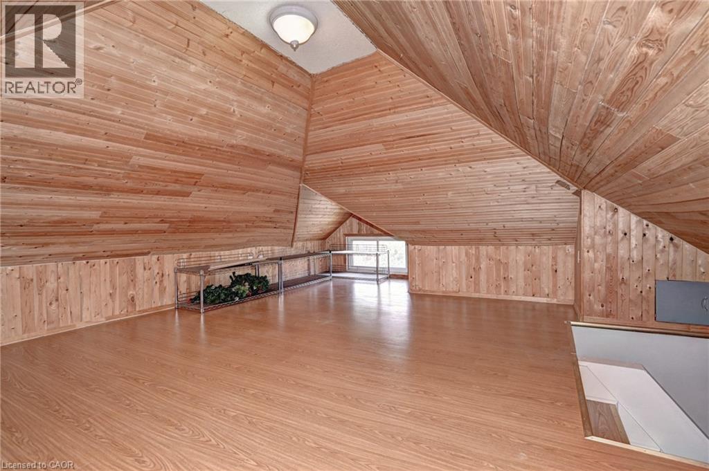 Bonus room - 147 Courtland Avenue E, Kitchener, ON - Indoor Photo Showing Other Room