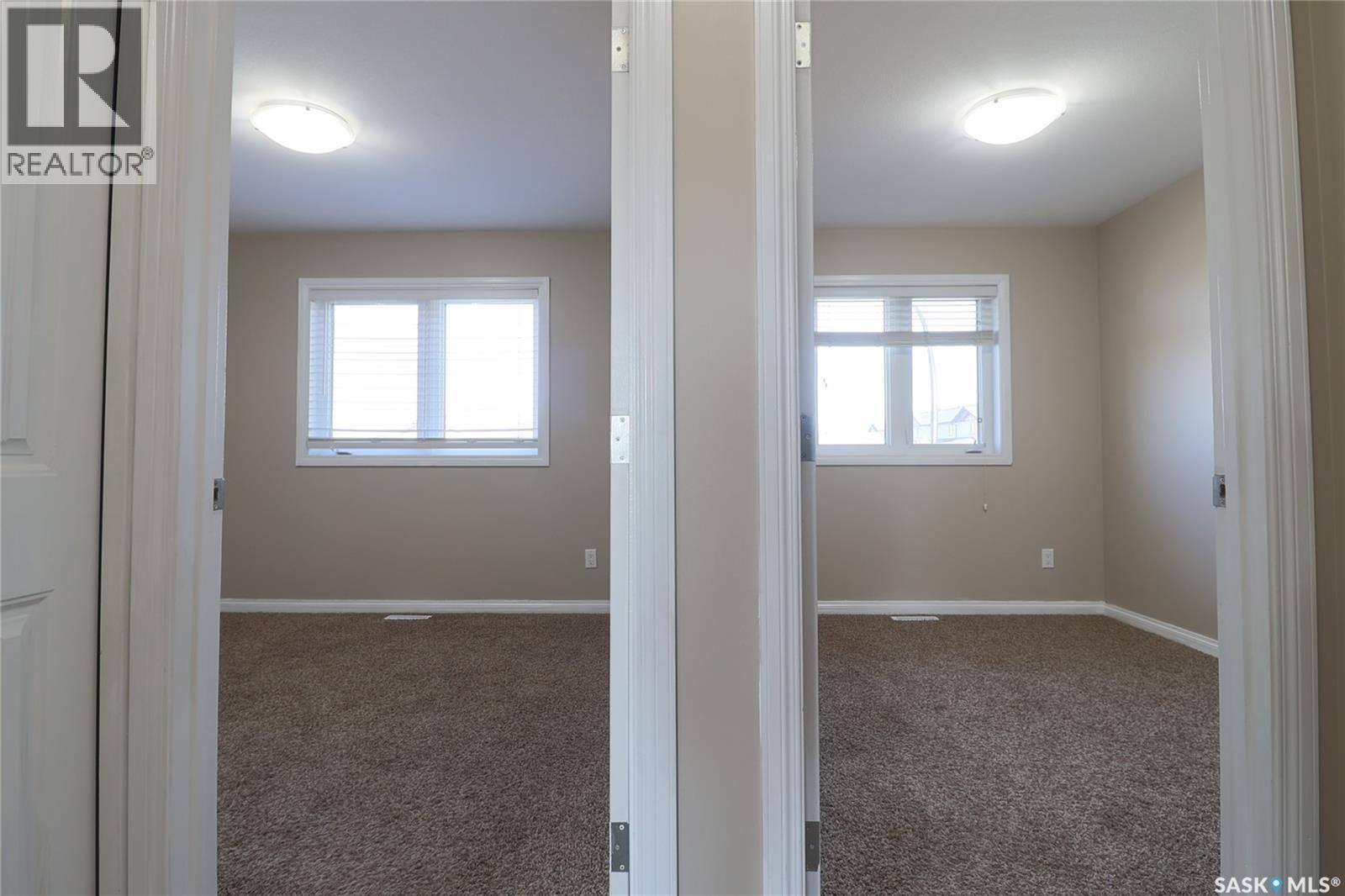 450 Geary Crescent, Saskatoon, SK - Indoor Photo Showing Other Room