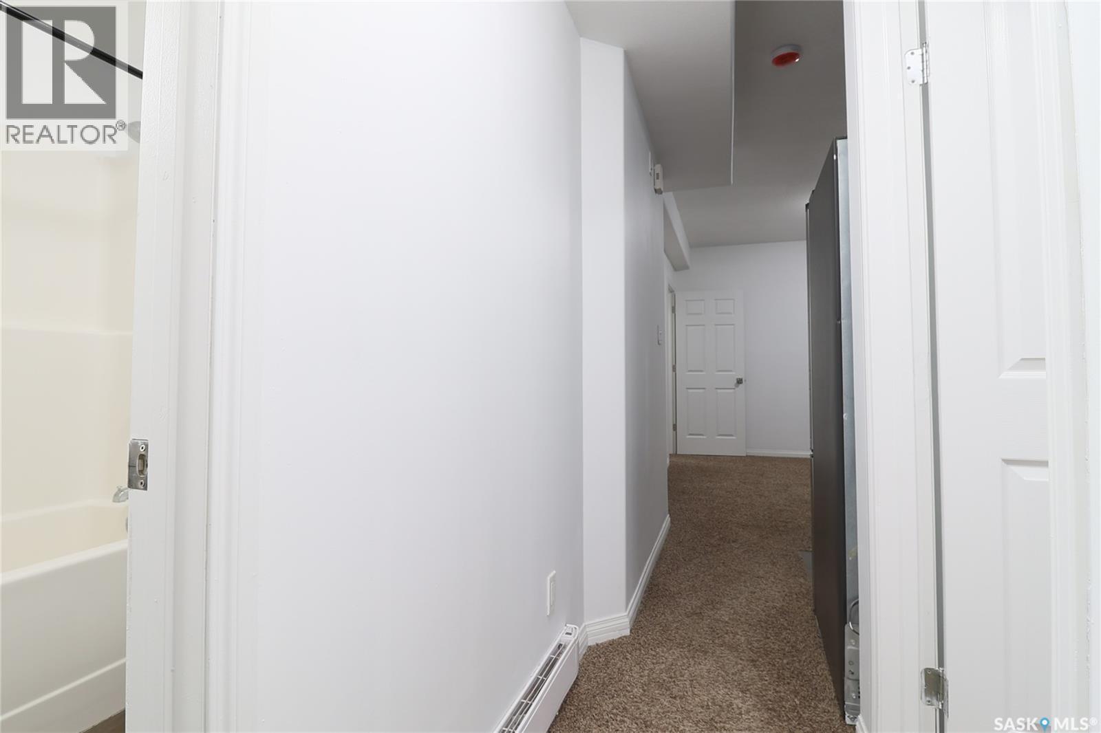 450 Geary Crescent, Saskatoon, SK - Indoor Photo Showing Other Room