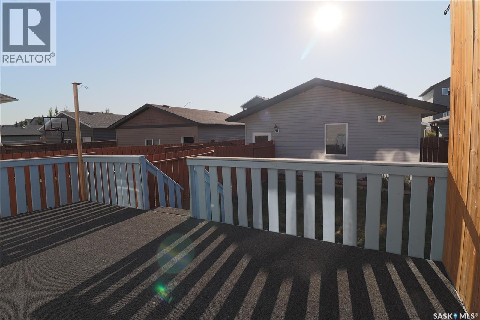 450 Geary Crescent, Saskatoon, SK - Outdoor With Exterior