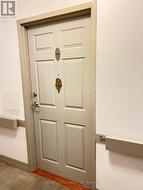 Front Door Unit 904 -